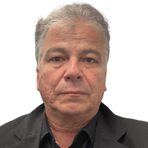 Dr. Juliano Canavarros