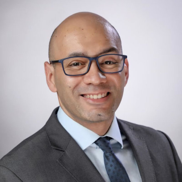 Dr. Diego Laurentino