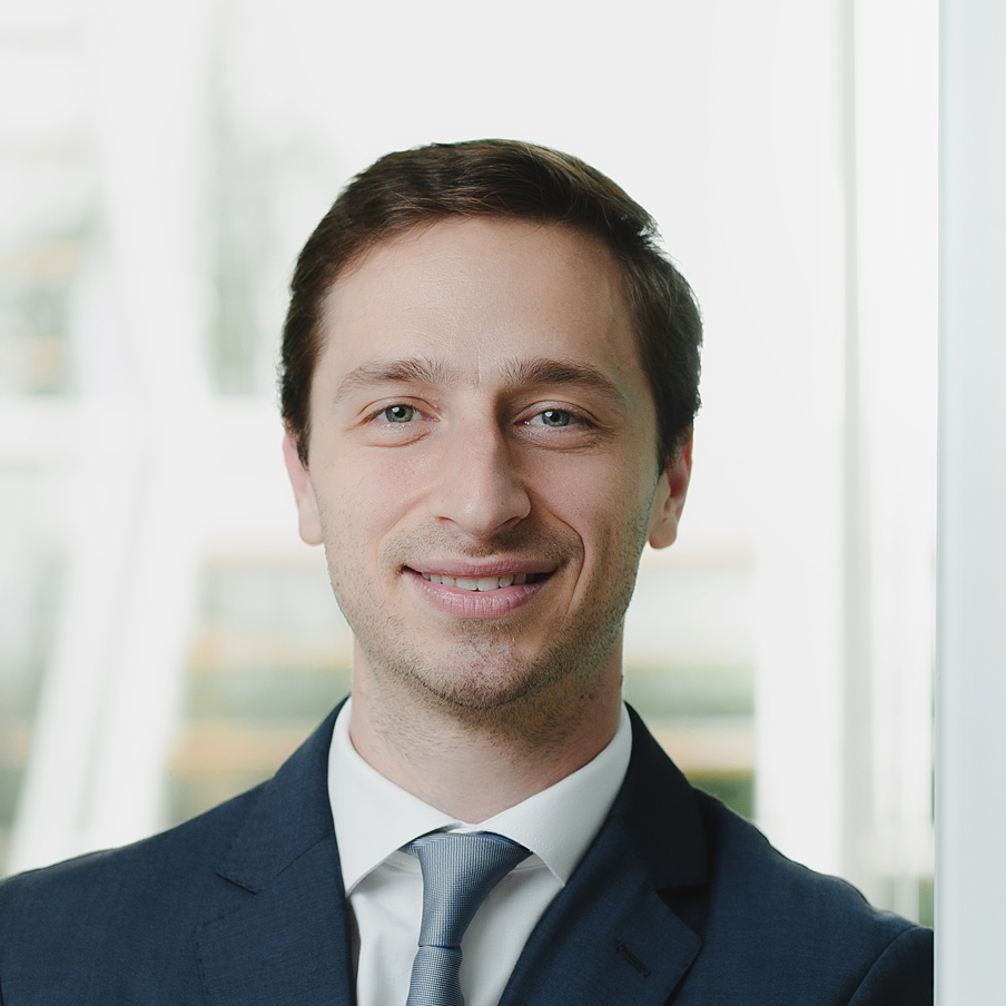 Dr. André Morrell