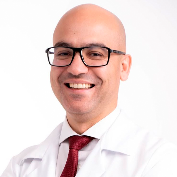 Dr. Patric Tavares
