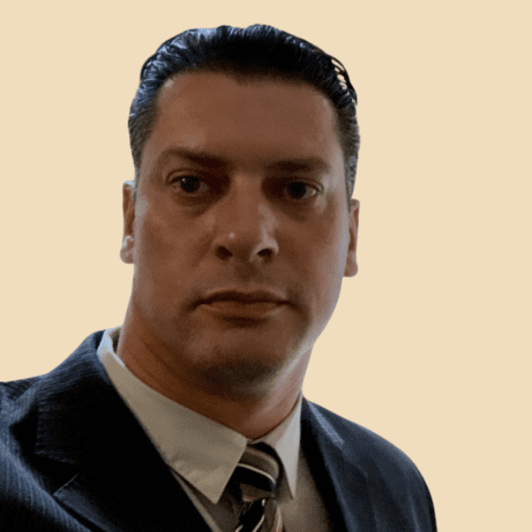 Dr. Rodrigo Brasil